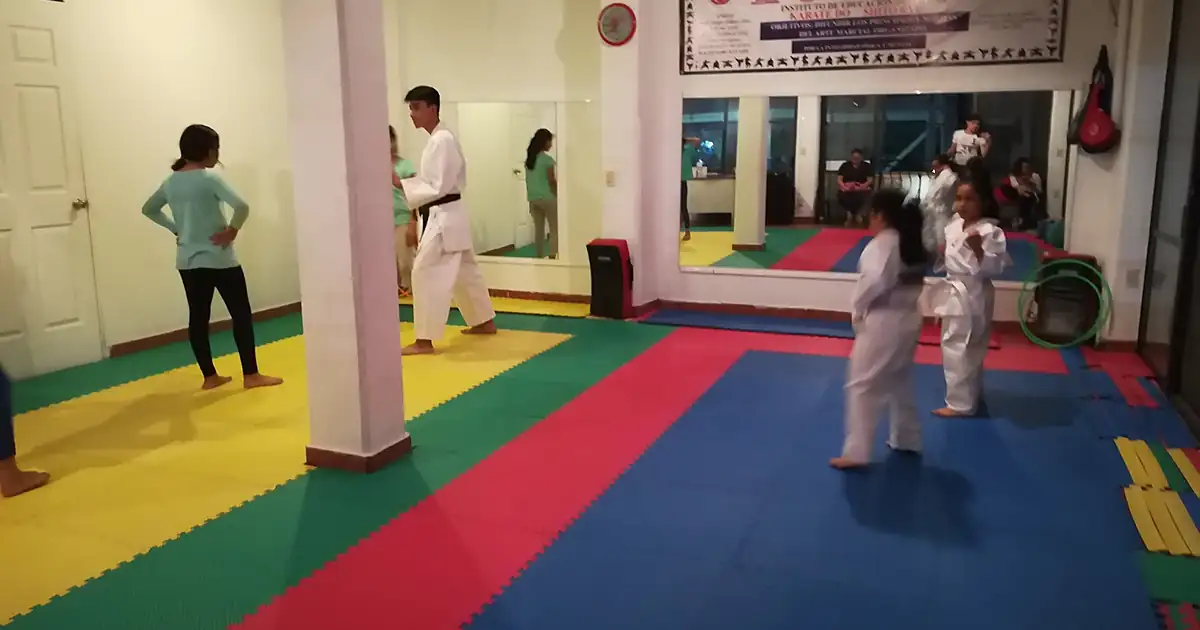 MundoFit (Gimnasio)