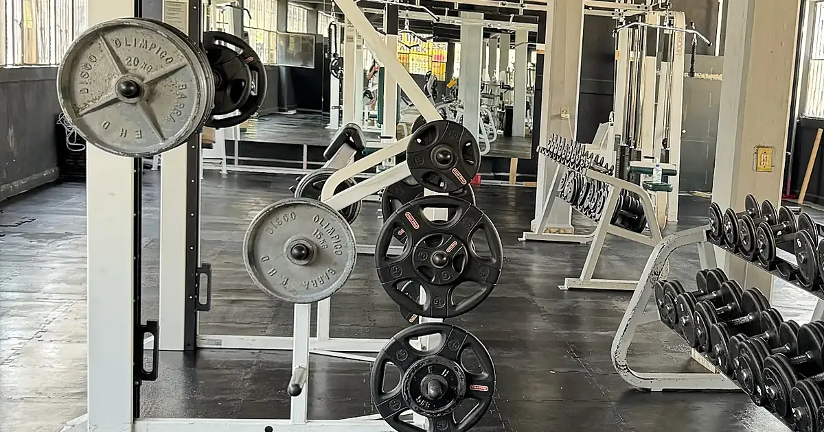GYM CROWN
