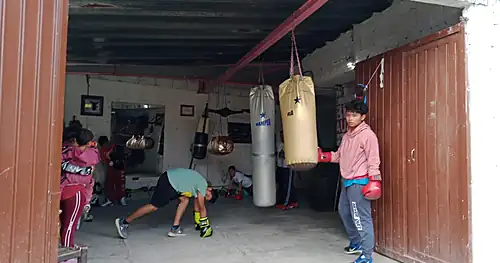 GYM HUGO EL VERDUGO GUARNEROS, gimnasio en Amozoc, Puebla
