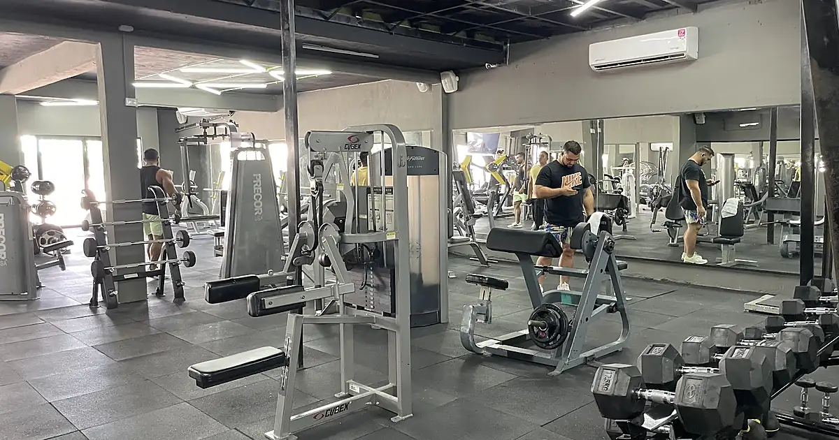 IRON GYM – Carranza