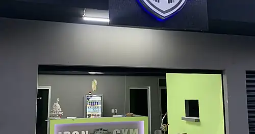 IRON GYM – López Mateos, gimnasio en Chetumal, Quintana Roo