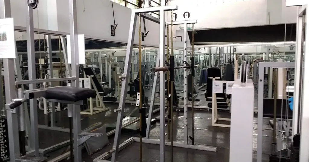 Instituto Médico Deportivo Gimnasio FYF