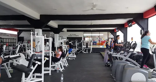 CAFU GYM PREMIUM, gimnasio en Cancún, Quintana Roo