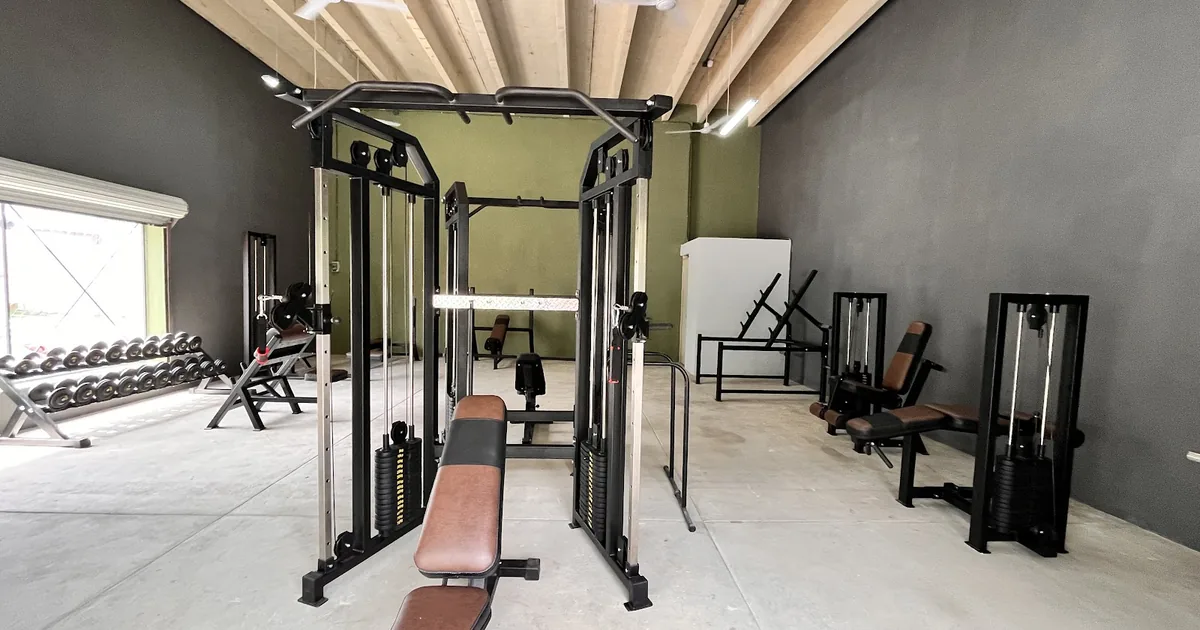 Power Gym & Fitness