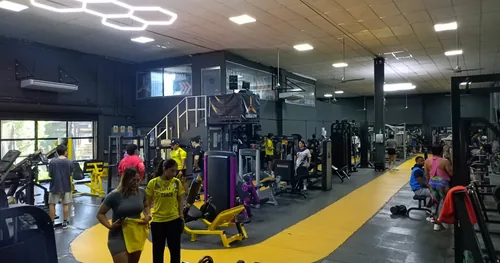 HANGAR GYM AMÉRICAS, gimnasio en Villahermosa, Tabasco