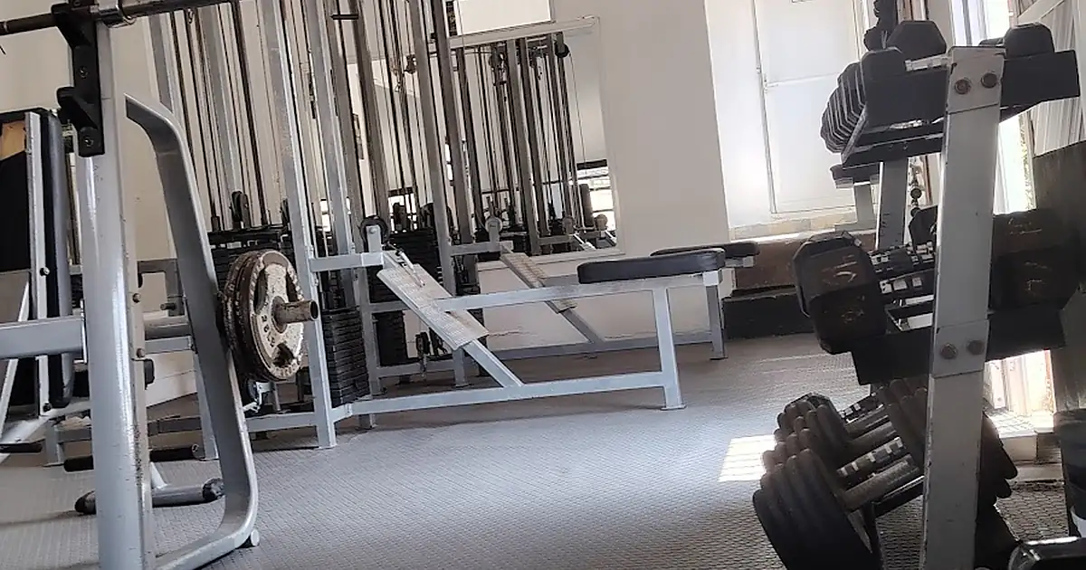 Gimnasio Iron Body Fitness Gym – Gimnasio en Tabasco – Instructores y Rutina