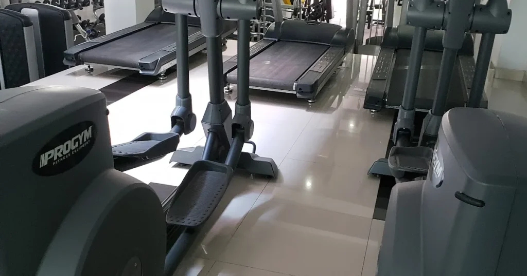 S SKYFALL GYM