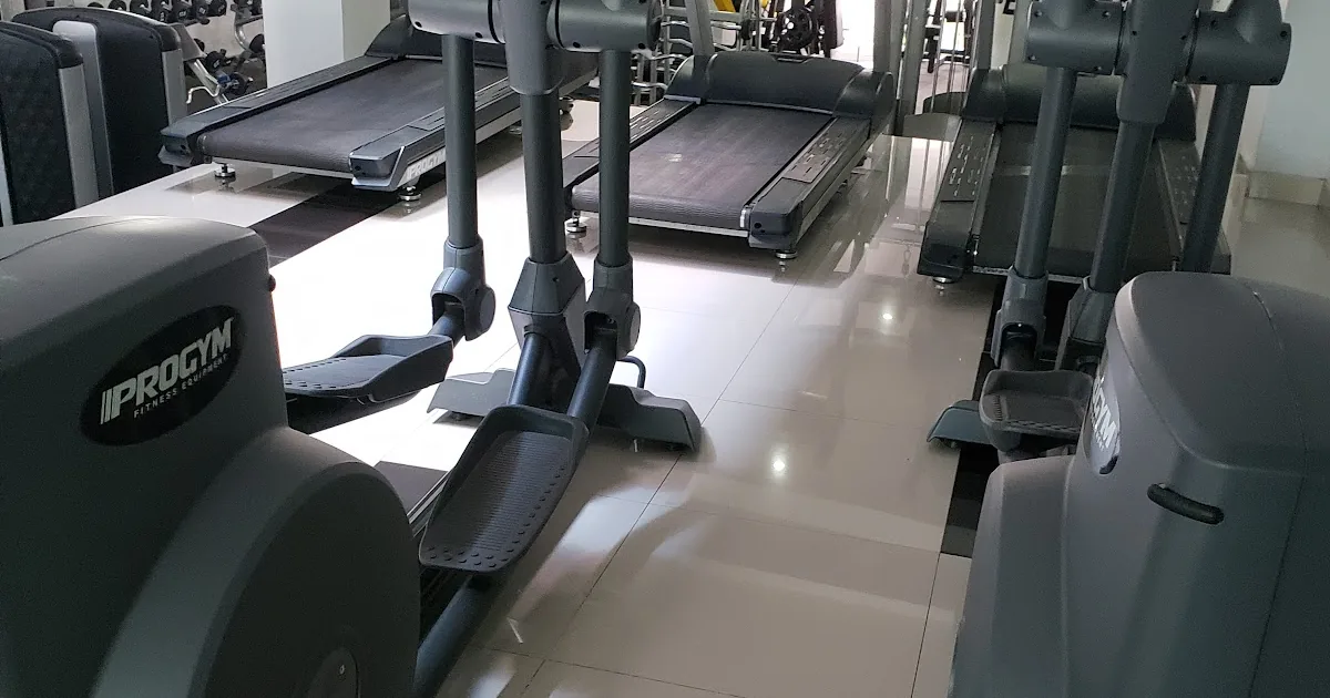 S SKYFALL GYM