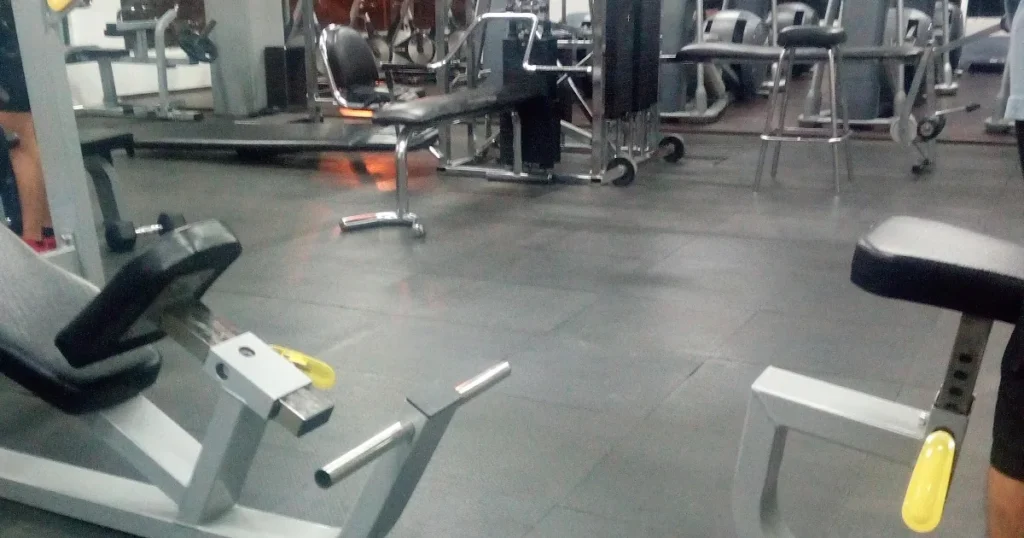 THUNDER GYM