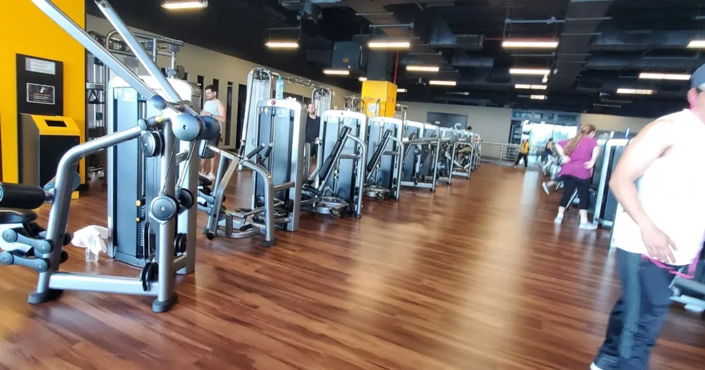 Gimnasio Smart Fit – Urban Center Mérida
