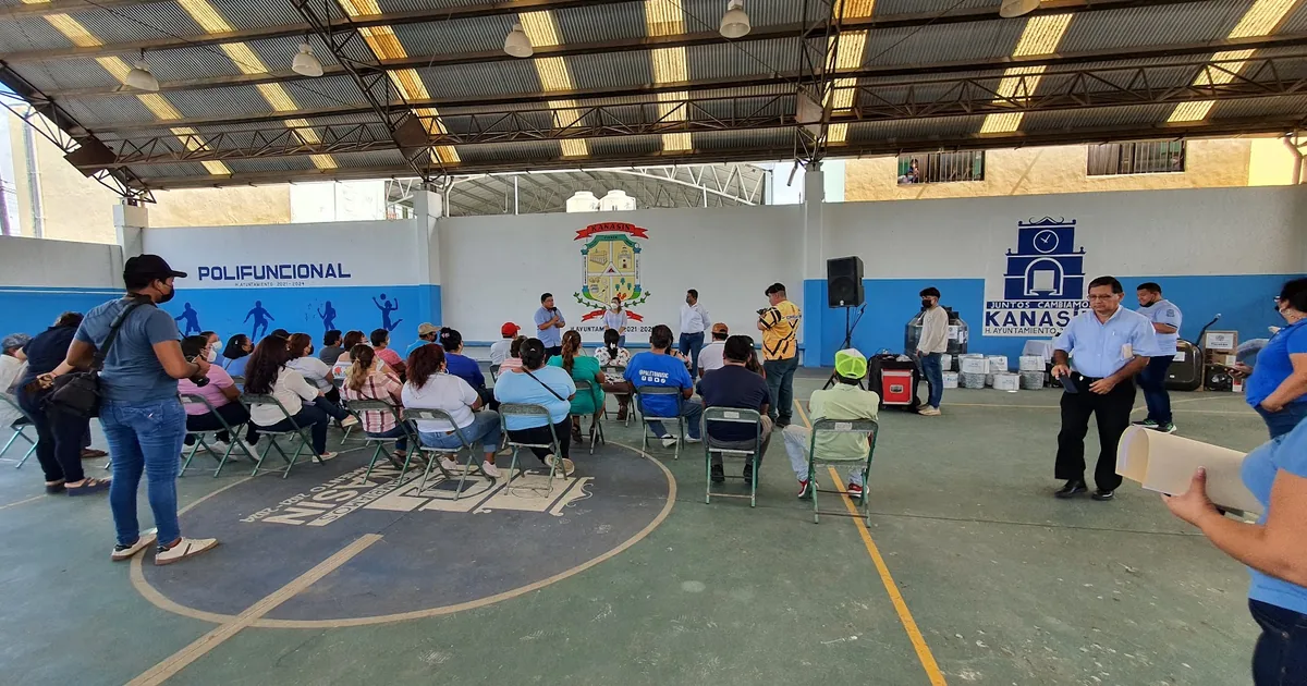 POLIFUNCIONAL DE KANASÍN